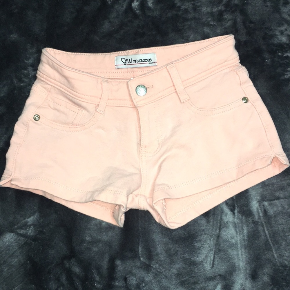 Shorts - Picture 2 of 4